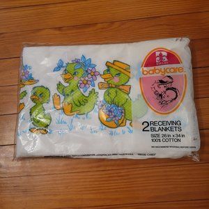 NIP Riegel Babycare 2 Receiving Blankets Cotton Birth Duck Pattern USA Swaddle M